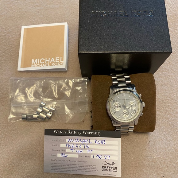 Michael Kors ladies watch - Picture 6 of 7